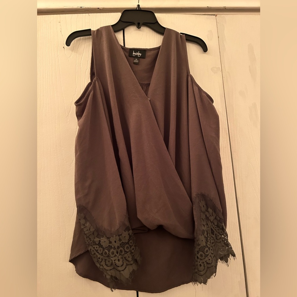 Women’s Blouse